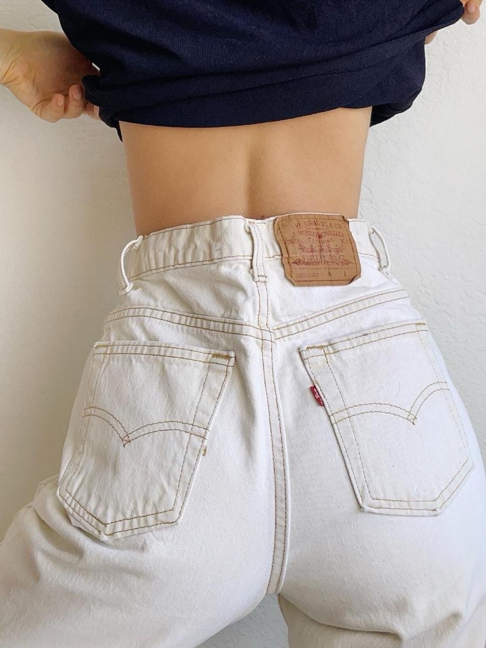 Chic Vintage Off white Levis